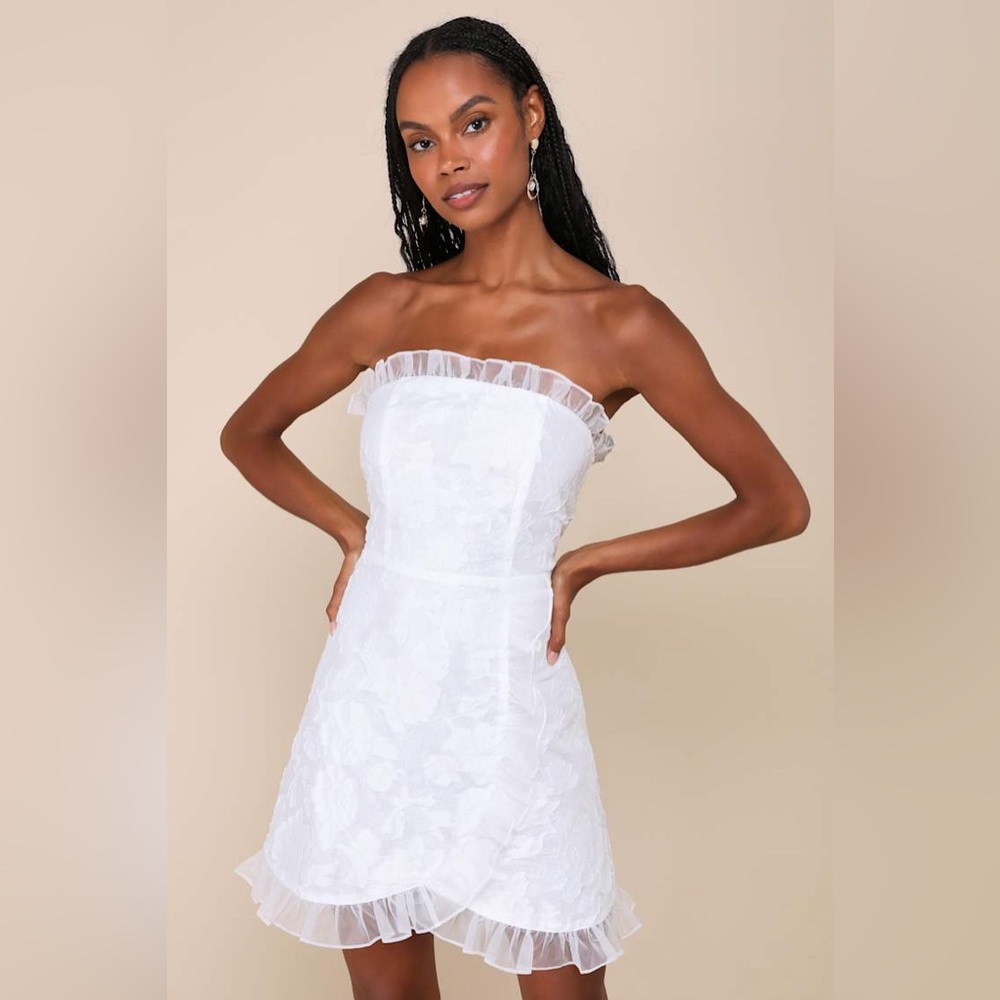 NWOT | LULUS Exclusive Sweetness White Floral Jacquard Ruffled Mini Dress